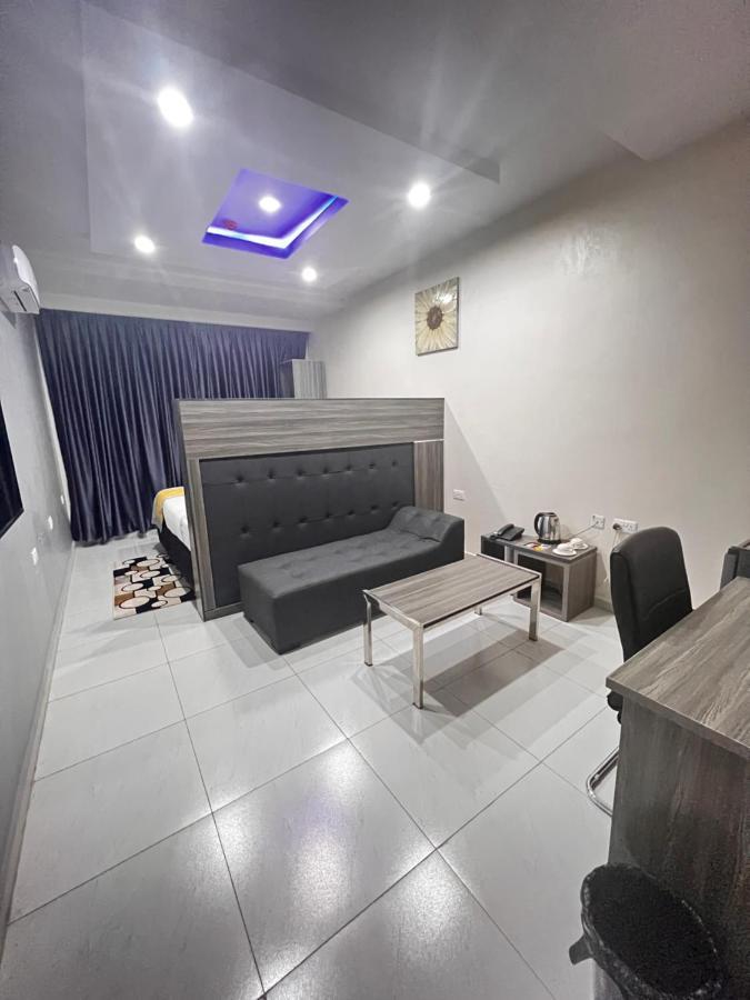 De Rigg Place Embassy 라고스 외부 사진