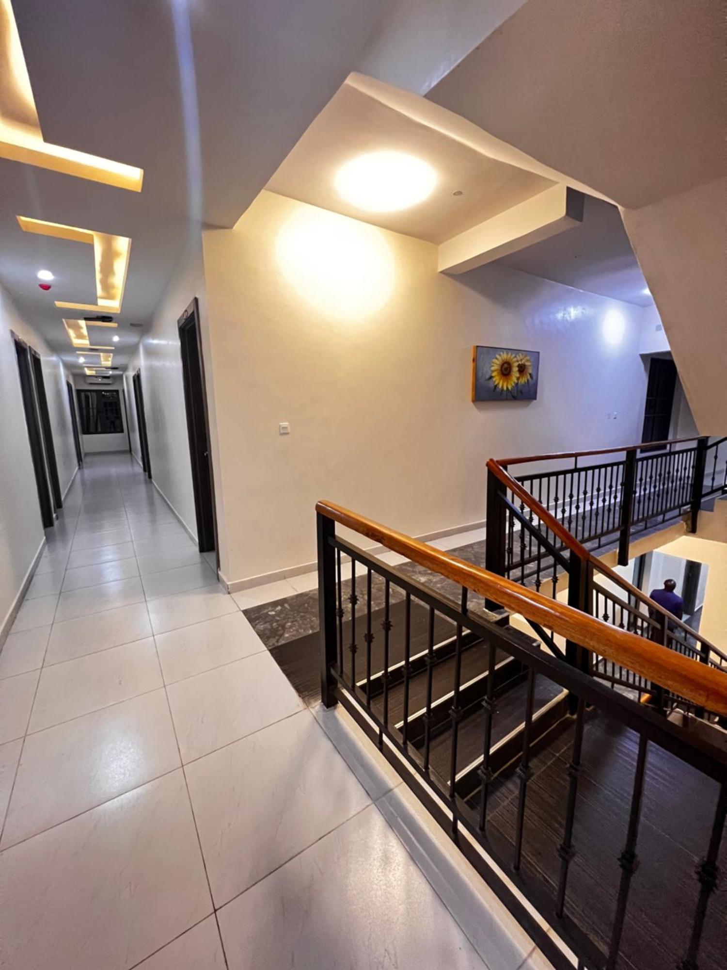 De Rigg Place Embassy 라고스 외부 사진